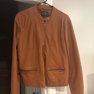 Woman’s jacket 🧥